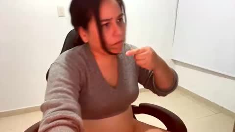 laura online show from 10-02-25, 11:01