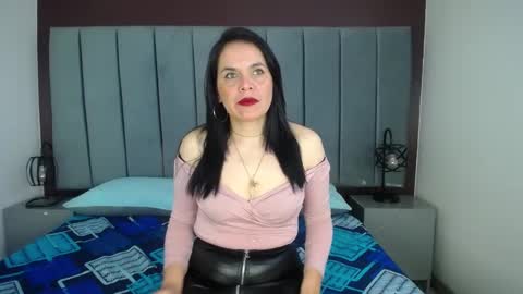 laura hotties online show from 02-26-25, 01:19