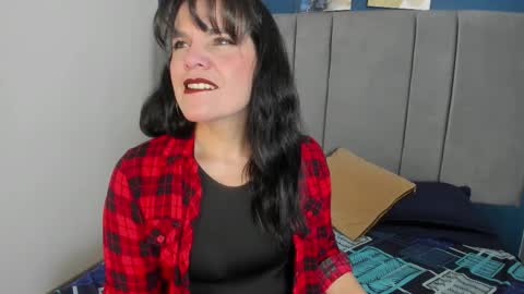 laura hotties online show from 09-27-25, 01:05