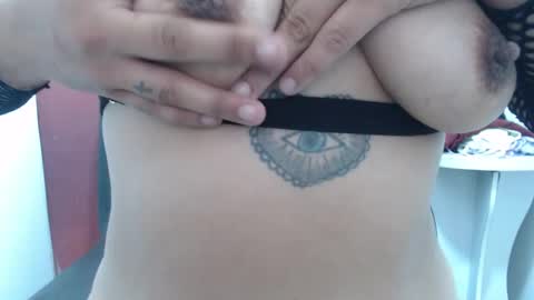  Laura  online show from 09-15-25, 02:39