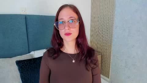 LauraIvy online show from 04-23-26, 01:46