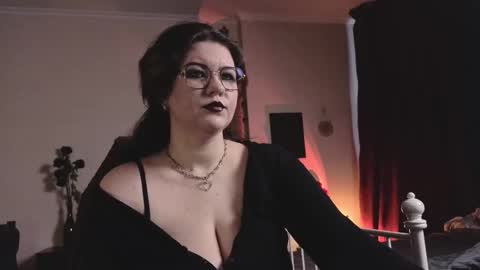 Miss Laura online show from 02-09-26, 10:19