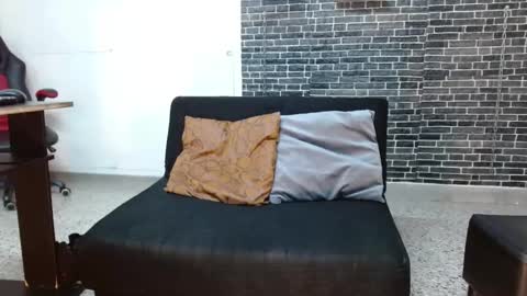 Laura online show from 01-11-25, 10:07