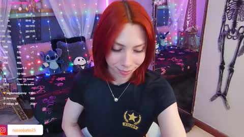 Snapshot of laura_olssen chatting on 02-12-25, 06:51 Kate online show from 02-12-25, 06:51