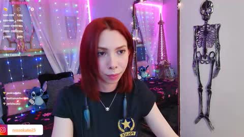 Snapshot of laura_olssen chatting on 02-17-25, 03:42 Kate online show from 02-17-25, 03:42