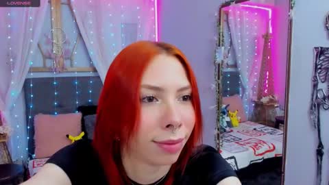 Snapshot of laura_olssen chatting on 03-11-25, 12:39 Kate online show from 03-11-25, 12:39