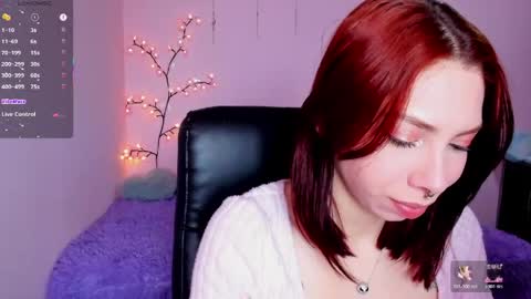 Snapshot of laura_olssen chatting on 05-20-26, 02:01 Kate online show from 05-20-26, 02:01