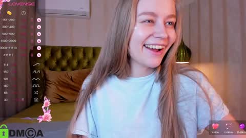 Laura online show from 01-01-25, 04:50