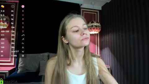 Laura online show from 02-25-26, 10:14