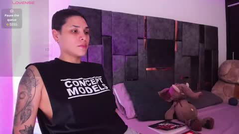 Snapshot of laura_r23 chatting on 02-11-25, 06:55 Laura Rose online show from 02-11-25, 06:55