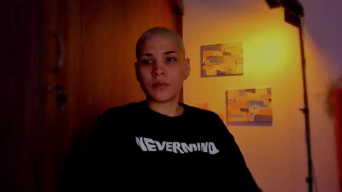 Laura Rose online show from 03-12-26, 06:03