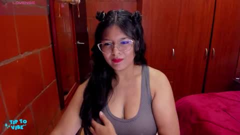 Snapshot of laura_smith0 chatting on 09-23-25, 02:53 Laura  independent model Next show Monday 2th December online show from 09-23-25, 02:53