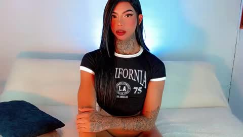 Laura online show from 02-22-25, 11:46