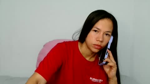Snapshot of lauracb_ chatting on 06-09-26, 05:13 lauracb online show from 06-09-26, 05:13