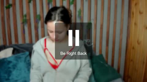 Laura online show from 09-14-25, 01:16