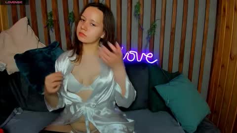 Laura online show from 09-23-25, 09:01