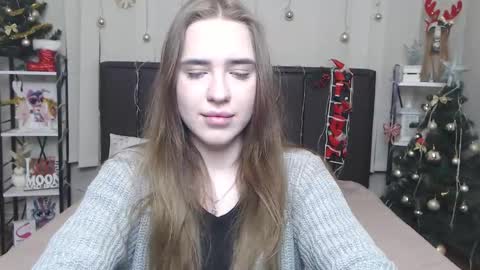 LauraHlot online show from 01-11-26, 06:35