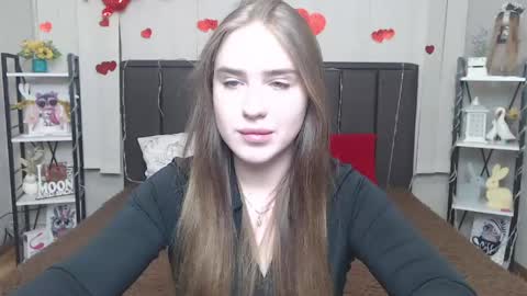 LauraHlot online show from 05-30-26, 06:16