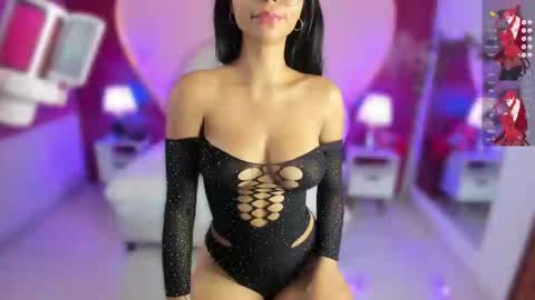 Laura MartinGMT-5 2200-0600 online show from 02-21-25, 12:49