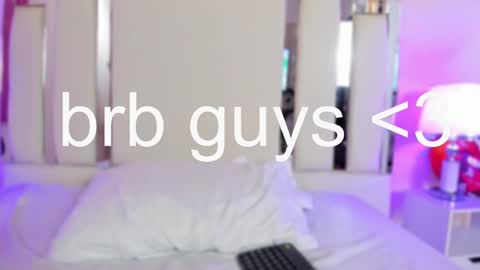 Laura MartinGMT-5 2200-0600 online show from 03-06-25, 07:25