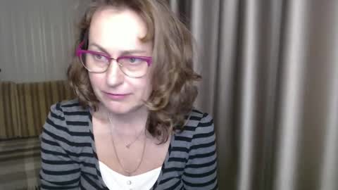 Lauraoven1 online show from 12-20-24, 03:10