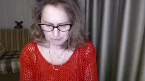 Lauraoven1 online show from 03-02-25, 04:42