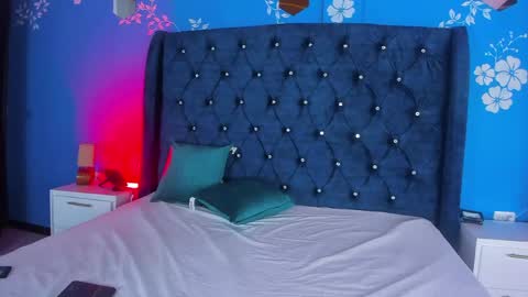 Laura online show from 04-20-26, 11:35