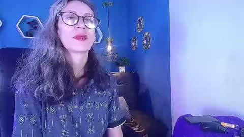 Laura Sofia online show from 02-17-26, 04:09