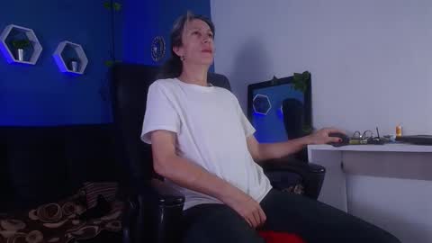 Laura Sofia online show from 03-01-26, 11:18