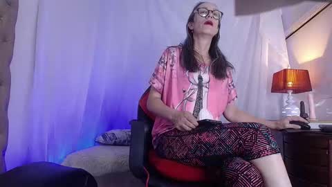 Laura Sofia online show from 03-25-26, 03:23