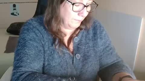 laureanne online show from 12-07-24, 12:45