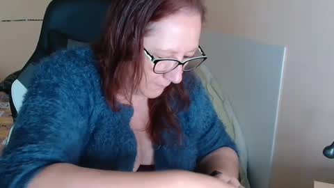 laureanne online show from 02-04-25, 09:49