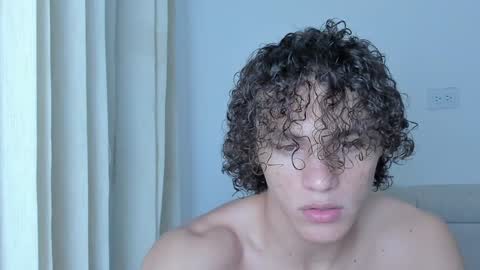 Laureent online show from 02-07-25, 03:01