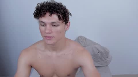 Laureent online show from 03-11-25, 09:37