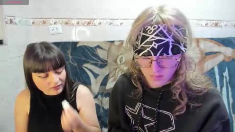 Laures666 online show from 05-01-26, 07:24