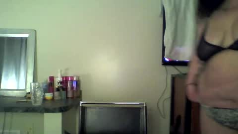 Lauren online show from 02-11-26, 07:57