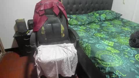 Snapshot of lauren_ashlee chatting on 01-05-26, 09:40 Lauren Independent model online show from 01-05-26, 09:40