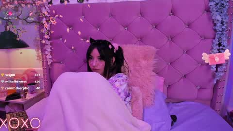 Lauren evans9 online show from 01-24-25, 08:44