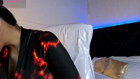 Lauren online show from 09-26-25, 04:44