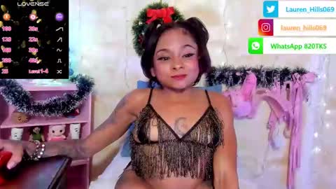 Snapshot of lauren_hills7069 chatting on 12-14-24, 04:34 Lauren online show from 12-14-24, 04:34