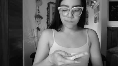 Snapshot of lauren_sweet7 chatting on 12-08-24, 02:28 Lauren online show from 12-08-24, 02:28