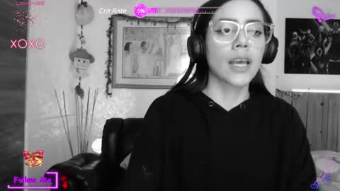 Snapshot of lauren_sweet7 chatting on 12-31-24, 06:48 Lauren online show from 12-31-24, 06:48