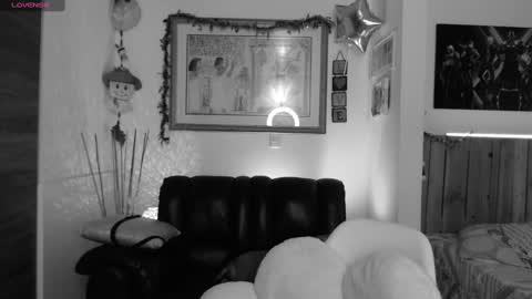 Snapshot of lauren_sweet7 chatting on 01-05-25, 12:20 Lauren online show from 01-05-25, 12:20