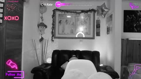 Snapshot of lauren_sweet7 chatting on 01-17-25, 01:47 Lauren online show from 01-17-25, 01:47