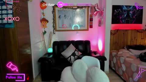 Snapshot of lauren_sweet7 chatting on 02-25-25, 01:52 Lauren online show from 02-25-25, 01:52