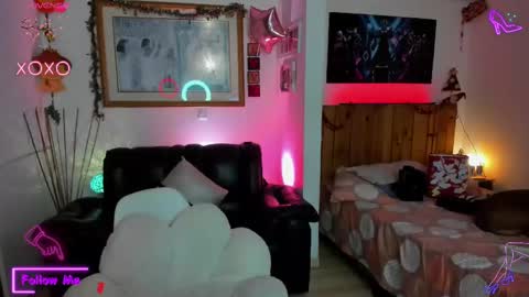 Snapshot of lauren_sweet7 chatting on 03-11-25, 09:02 Lauren online show from 03-11-25, 09:02