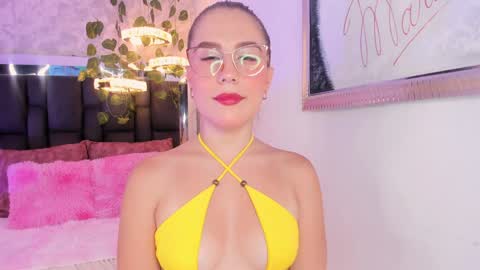 Snapshot of laurenblonde22 chatting on 12-13-24, 02:05 Lauren Blonde online show from 12-13-24, 02:05