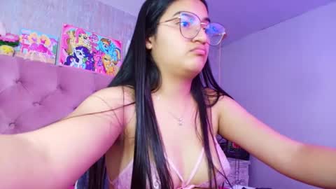 Laurene online show from 03-11-26, 04:18