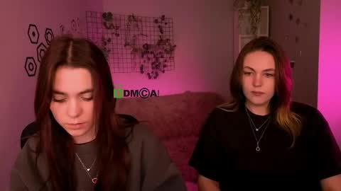 Laure online show from 04-26-26, 09:40