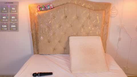 Snapshot of laurenn_smitth chatting on 12-14-25, 12:32 laurenn_smitth online show from 12-14-25, 12:32